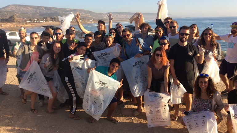 Journée de sensibilisation à l’environnement en partenariat avec Roots Surf